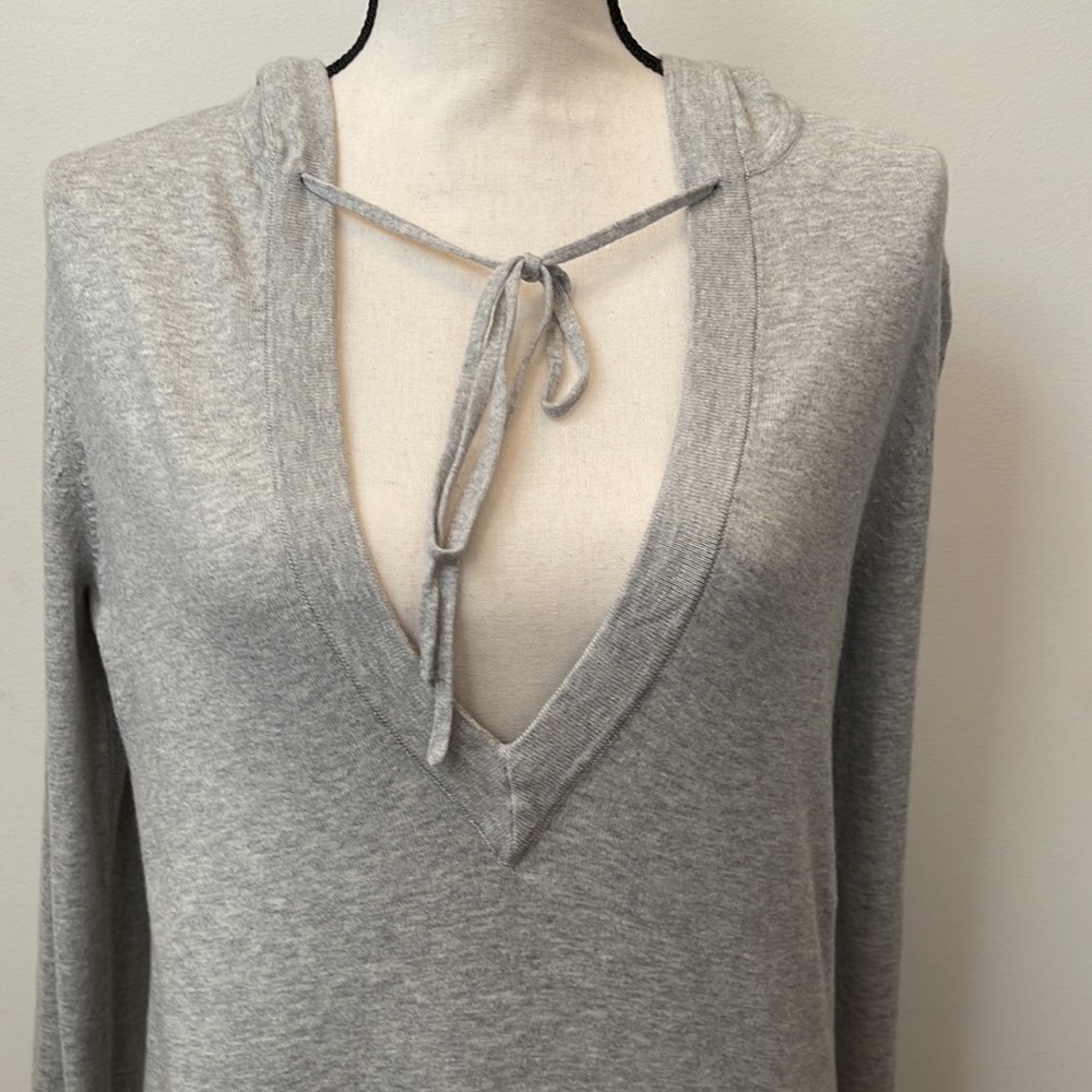 Banana Republic Long Sleeve Hooded Lounge Top NWT - Picture 5 of 16